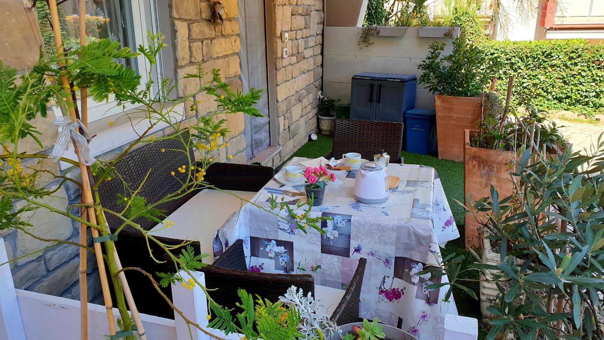 Casa Vacanza&Suite Joy Peschiera del Garda Habitación foto
